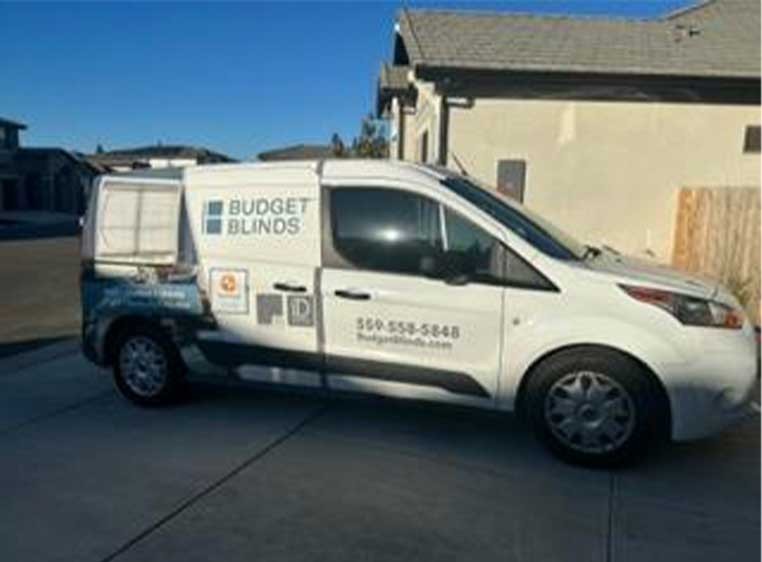Hunter Douglas Dealer Image